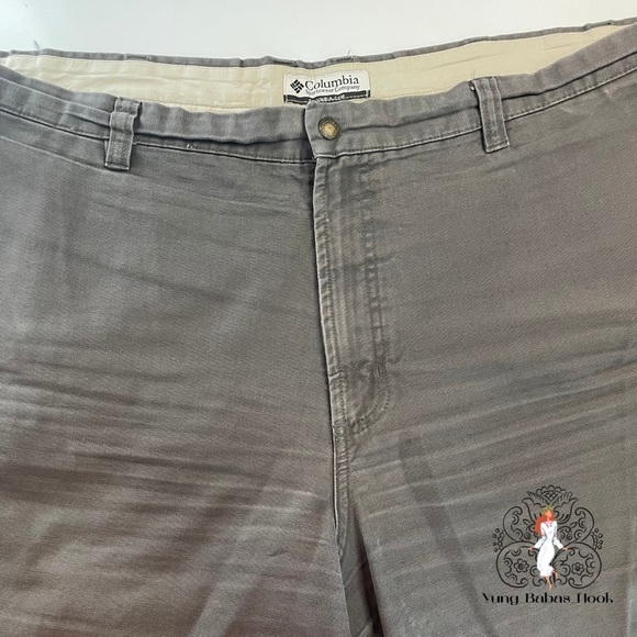 Columbia Sportswear Company 40 X 34 Gray Cargo Pants PRELOVED - Picture 1 of 11